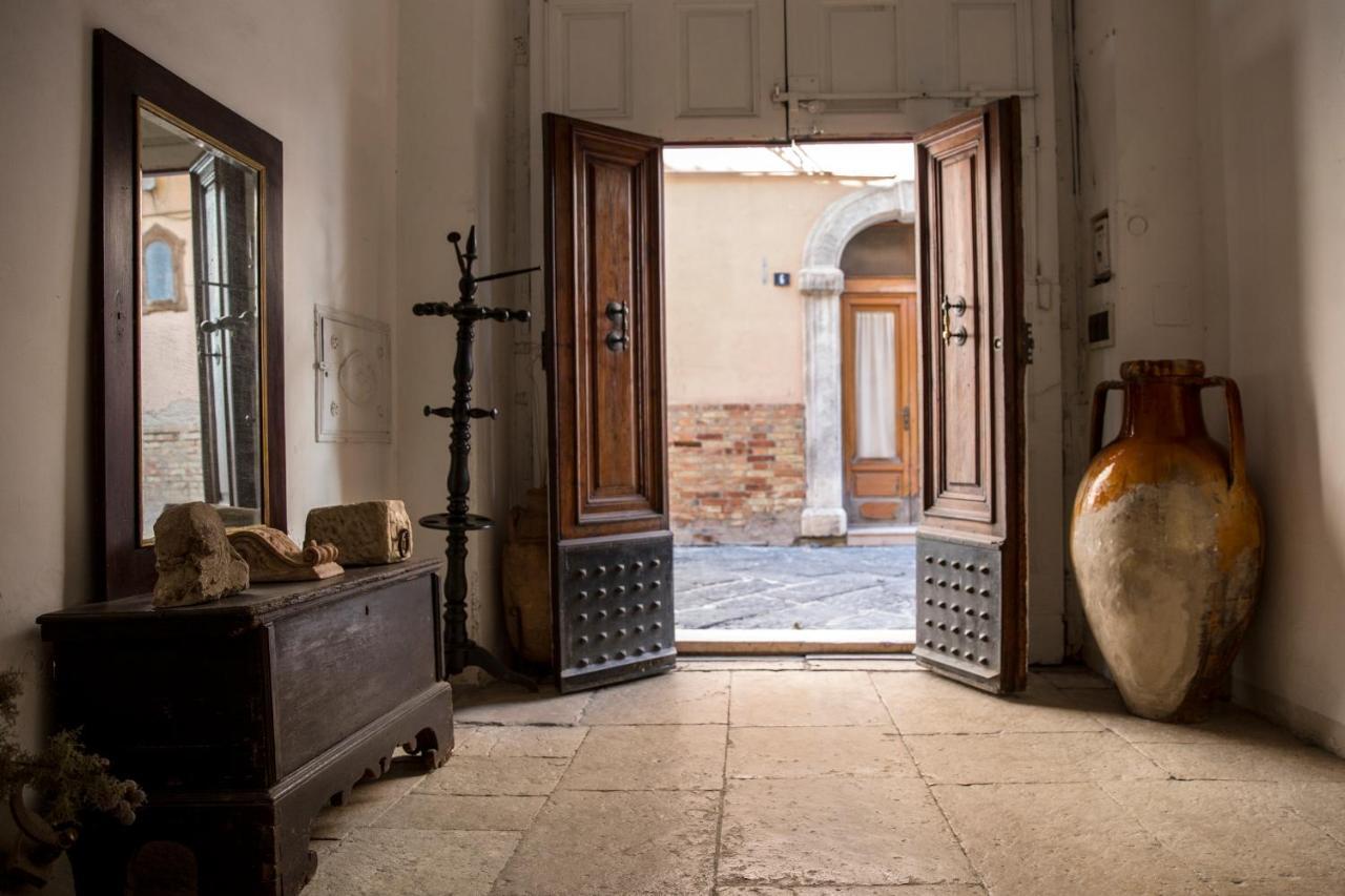 Le Foglie Di Acanto Lucera Exterior foto